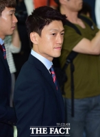  [단독] '6년 열애' 결실! 이청용, 동갑내기 여자 친구와 7월 결혼