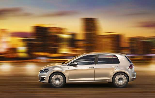 24일 지오하우스는 내년 3월까지 1년 동안 전시장에서 차량을 출고한 고객을 대상으로 광주와 전주 지역의 롯데시네마와 CGV에서 무료 영화 관람 기회를 제공하는 이벤트를 진행한다고 밝혔다. /폭스바겐 코리아 제공