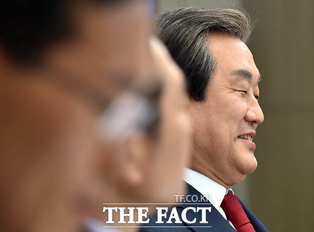 김 대표는 대권 행보와 관련해 제 입으로 대권 이야기를 한 번이라도 한 적이 있느냐라며 선거가 끝날 때까지 그런 말은 안 해줬으면 좋겠다고 선을 그었다./이새롬 기자