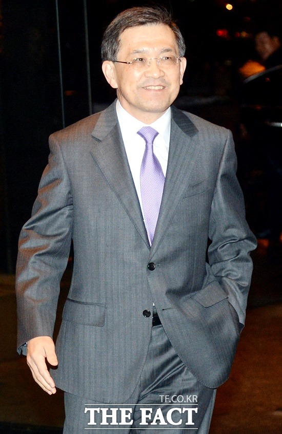 권오현 삼성전자 부회장이 2013년부터 2015년까지 311억 원의 연봉을 받은 것으로 나타났다. / 더팩트DB