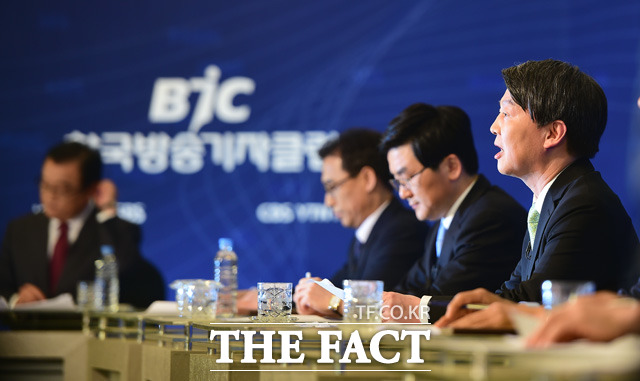 요즘 야당 연대에 관심이 많으신데...