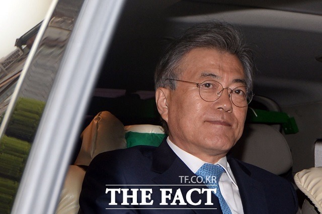 문재인 전 더불어민주당 대표의 2차 호남 방문으로 지역 민심의 변화가 주목된다./배정한 기자