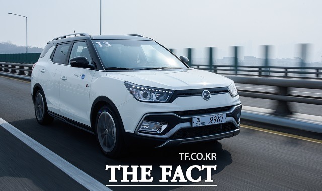 쌍용자동차는 11일 지난달 출시한 티볼리 에어가 출시 한 달 만에 계약 건수 5000대를 넘어섰다고 밝혔다. /더팩트 DB