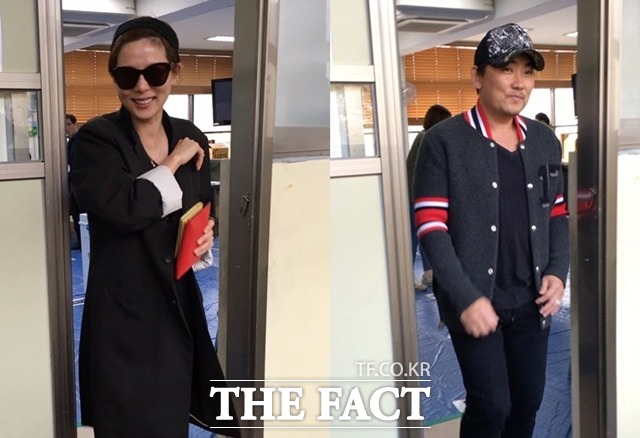 방송인 김나영(왼쪽)과 가수 이승철도 각각 투표소를 방문했다.