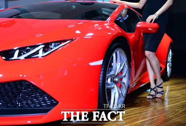 한국수입자동차협회에 따르면 지난 3월 람보르기니는 2대가 팔렸으며 모두 법인 차량으로 등록됐다. /더팩트 DB