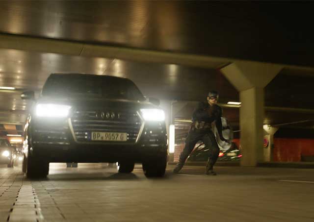 아우디는 21일 할리우드 영화 캡틴 아메리카:시빌 워의 개봉을 앞두고 뉴 아우디 SQ7이 등장하는 추격 장면을 독점 공개했다. /아우디 제공