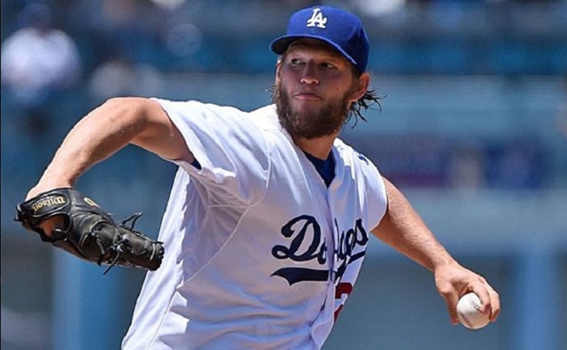 이퓨스 던진 커쇼! 클레이튼 커쇼가 22일 애틀랜타전에서 던진 이퓨스가 의도가 아닌 우연이었다고 밝혔다. / LA 다저스 페이스북 캡처