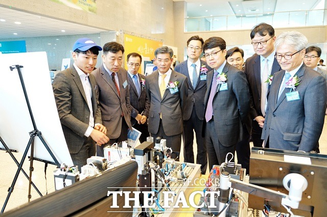 삼성은 국외법인 참가 선수가 많이 증가한 것을 고려해 올해부터 대회 명칭을 삼성기능경기대회에서 삼성국제기능경기대회로 변경했다.