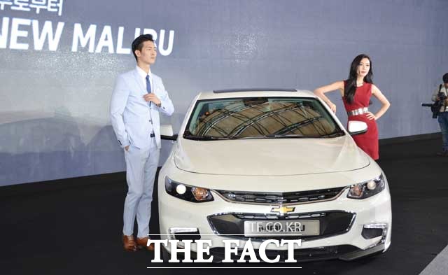 쉐보레는 27일 서울 고척 스카이돔에서 말리부 신차 공개행사를 열고 국내 중형 세단 시장의 지각 변동을 선언했다. /고척스카이돔=장병문 기자