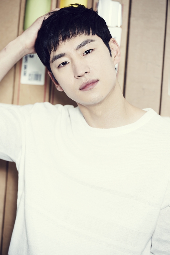 배우 이제훈의 제촉. 배우 이제훈이 영화 탐정 홍길동: 사라진 마을의 속편에 대한 기대감을 드러냈다. /CJ엔터테인먼트 제공