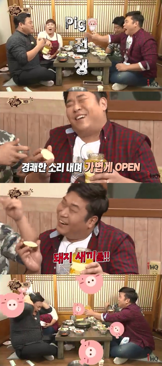 서로 힘겨루기를 하는 뚱4. 이들은 소소한 장난과 대화로도 재미를 준다. /코미디TV 맛있는 녀석들 방송 화면 캡처