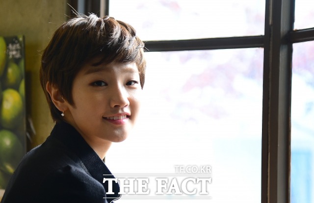 이제야 빛을 보는 신인 박소담. 겹치기 출연 논란에 휩싸인 박소담을 둘러싼 오해와 진실은 무엇일까? /이새롬 기자