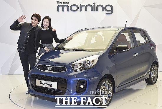 기아자동차는 기존 모닝에 대한 공격적인 마케팅을 유지하되 새 모델 출시 이후 마케팅을 본격적으로 강화한다는 계획이다.