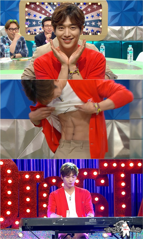 서강준, 복근 생존 신고. 배우 서강준이 MBC 라디오스타에서 복근을 깜짝 공개한다. /라디오스타 제공