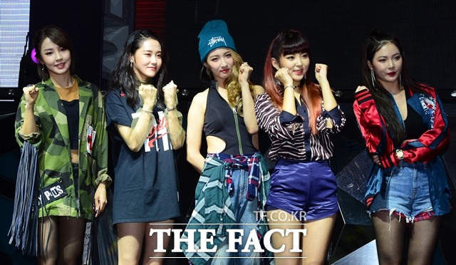 이번 달 소속사와 계약이 만료되는 포미닛. 현재 현아만 재계약을 마친 상태다. /이새롬 기자