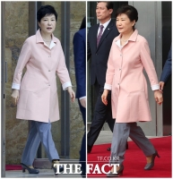 [TF포토] '분홍 코디' 박근혜 대통령, '이란 성과 강조... 이란 방문때와 같은 의상'