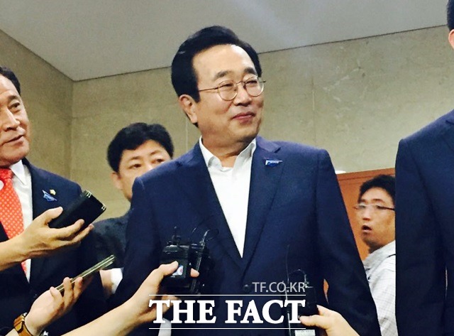 서 시장은 가덕도에 신공항 유치가 안 된다면, 부산 시장으로서 가지고 있는 모든 권한과 책임을 동원해서 그 결과를 부산시민들과 함께 바로 잡도록 노력하겠다고 밝혔다./국회=서민지 기자