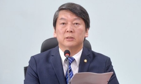  안철수 '신공항, 지역 갈등 초래…박 대통령 입장표명해야'(전문)