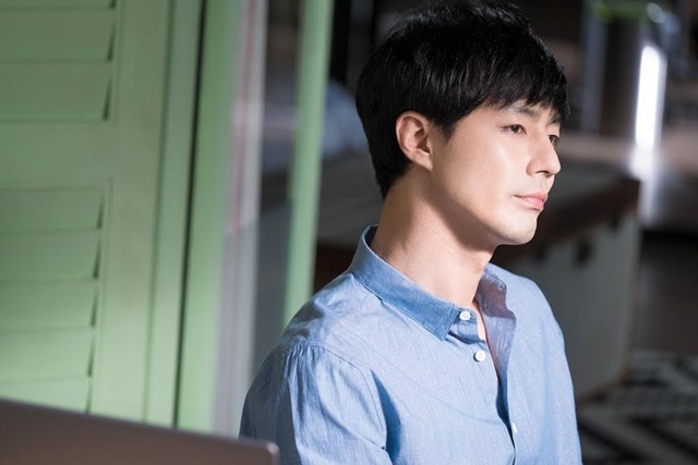 고현정-조인성 사랑의 결말은? 박완(고현정 분)은 아픈 엄마 장난희(고두심 분)와 서연하(조인성 분) 사이에서 선택해야 하는 상황에 처했다. /tvN 제공