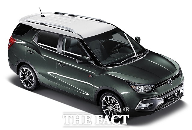 쌍용자동차가 5일 정열적인 삼바스타일을 강조한 스폐셜 모델 삼바에디션을 출시, 오는 9월말까지 한정판매한다고 밝혔다. /쌍용자동차 제공