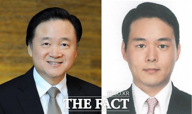 재계 안팎에서는 SPC그룹의 3세 경영이 본격화된 것으로 해석하고 있다. 사진은 허영인 SPC그룹 회장(왼쪽)과 장남 허진수 부사장 /더팩트DB