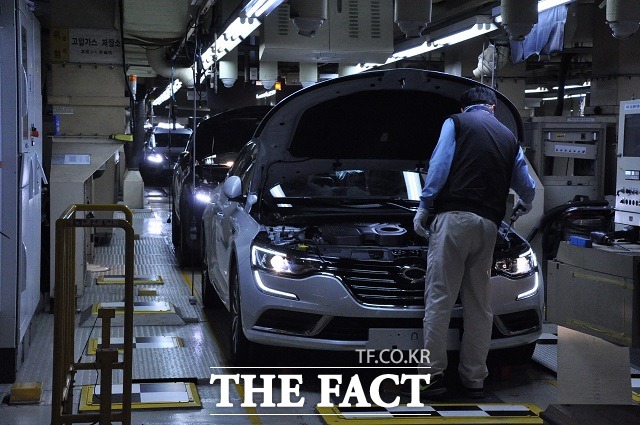 르노삼성자동차(이하 르노삼성)가 부산시의 연구개발 보조금 지원에 힘입어 르노-닛산 얼라이언스 소속 국외 엔진 공장과 첨단 엔진 생산 프로젝트 유치에 성공했다고 25일 밝혔다. /르노삼성자동차 제공