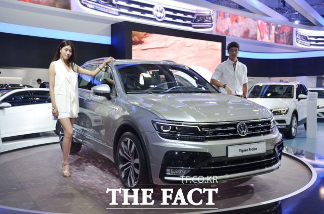 판매가 중단된 폭스바겐 볼륨 모델 티구안은 메르세데스-벤츠 GLA, BMW X1, 포드 쿠가, 푸조 2008 등과 경쟁에서 우위를 보여왔다. /더팩트 DB