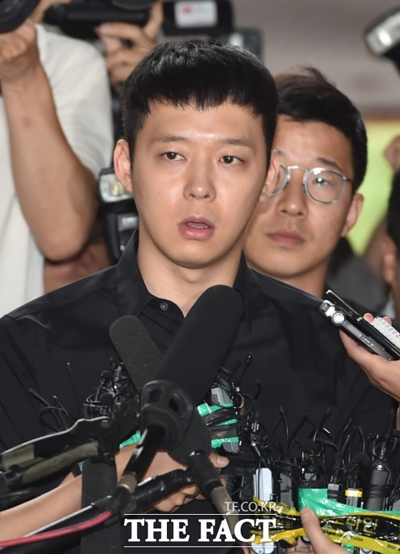 가수 박유천에게 성폭행을 당했다며 고소한 A씨와 그의 사촌오빠가 구속됐다. /이새롬 기자