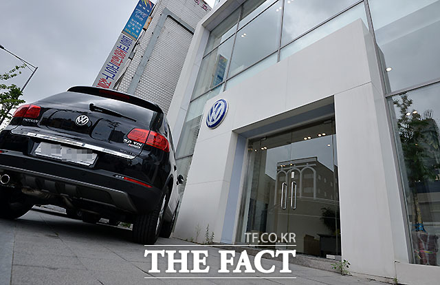 폭스바겐의 지난 7월 판매량은 425대로 지난해 같은 달보다 약 85%가량 떨어졌다.  /문병희 기자
