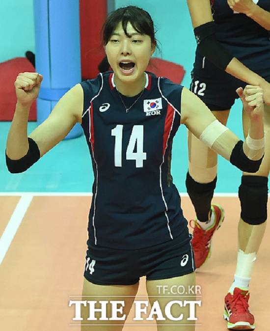 한국 역전승! 한국 여자 배구 대표팀이 6일 일본과 2016 리우데자네이루 올림픽 여자배구 조별리그 A조 1차전에서 3-1로 역전승한 가운데 양효진과 이재영이 32점을 합작하며 팀 승리에 이바지했다. / 더팩트 DB