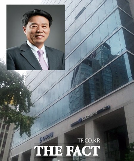 박창민 전 현대산업개발 사장(사진)이 대우건설 신임 사장 후보로 단독 입후보한 가운데 정치 외압설이 대두되고 있다. /더팩트DB