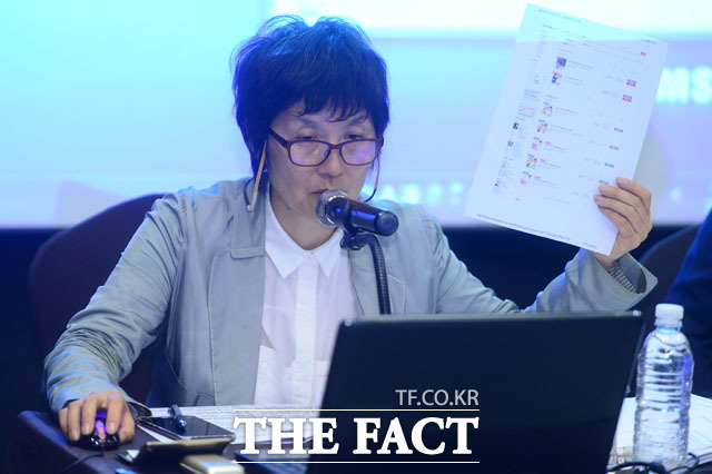 이미자 탈세 의혹 증거 제시. 이광희 대표는 이와 관련한 각종 자료를 국세청에 제출할 예정이다. /남윤호 기자