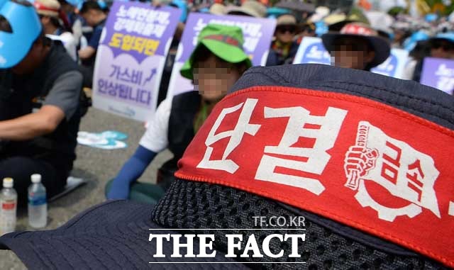 현대자동차 노조는 지난 18일 울산 공장에서 사측과 19차 교섭을 벌였지만 합의점을 찾지 못해 부분파업을 이어가고 있다. 사진은 기사 내용과 관련 없음. /더팩트 DB