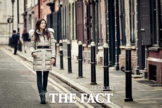 전지현은 네파 모델로 활동하며 특유의 트렌디하고 활동적인 모습을 통해 네파만의 브랜드 이미지를 구축하는데 기여했다는 안팎의 평가다. /네파 제공