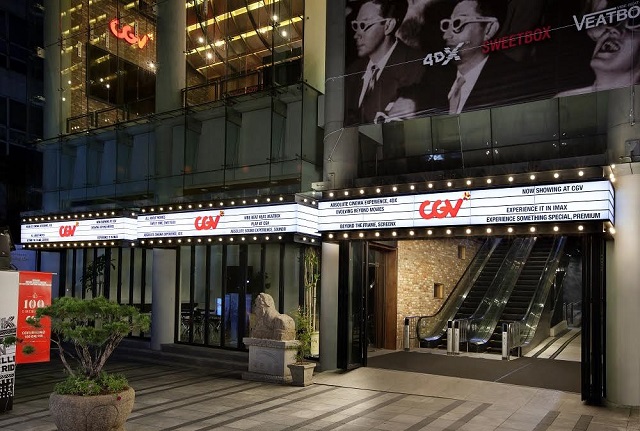 CGV신촌아트레온 외관. CJ CGV는 한국생산성본부가 주관하는 국가브랜드경쟁력지수 멀티플렉스 영화관 부문에서 7년 연속 1위에 올랐다. /CJ CGV 제공