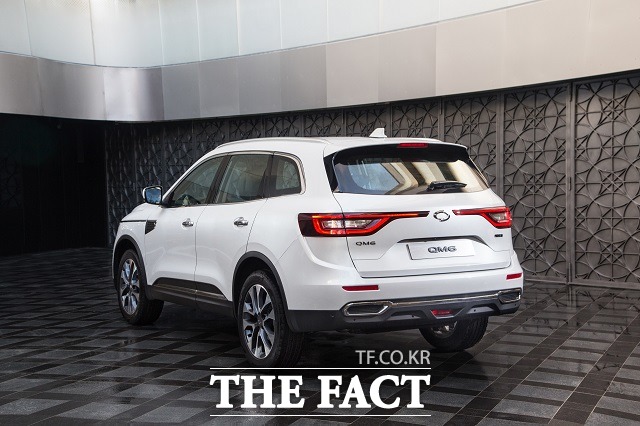 르노삼성자동차는 QM6의 판매가격을 엔트리 트림 2740만 원부터 최상위 트림 3470만 원으로 책정했다.