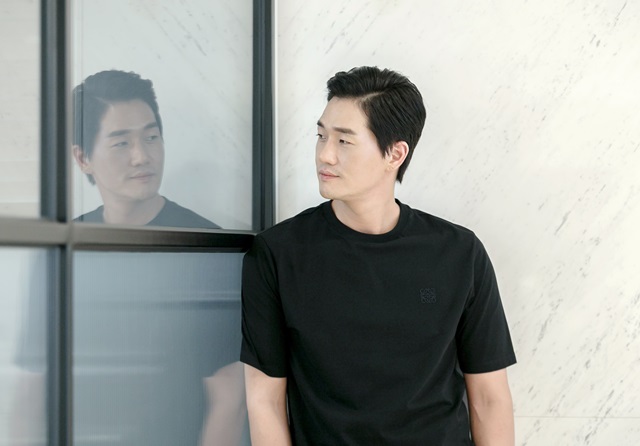 배우이자 가장, 아빠인 유지태. 유지태는 지난 2011년 김효진과 결혼해 2014년에 득남했다. /나무엑터스 제공