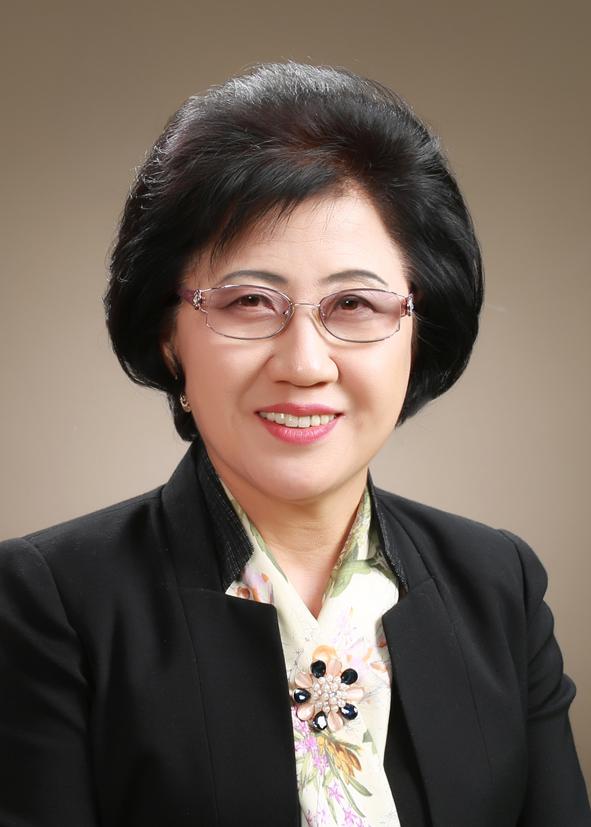 최도자(국민의당. 비례) 국회 보건복지위원회 의원은 정부가 제출한 2017회계연도 예산서를 검토한 결과, 맞춤형 보육 강행 하루를 앞두고 정진엽 보건복지부 장관의 질 좋은 보육 서비스 보육 보조교사 대체교사 확대 등의 대국민 담화가 거짓말로 드러났다. /최도자 의원실