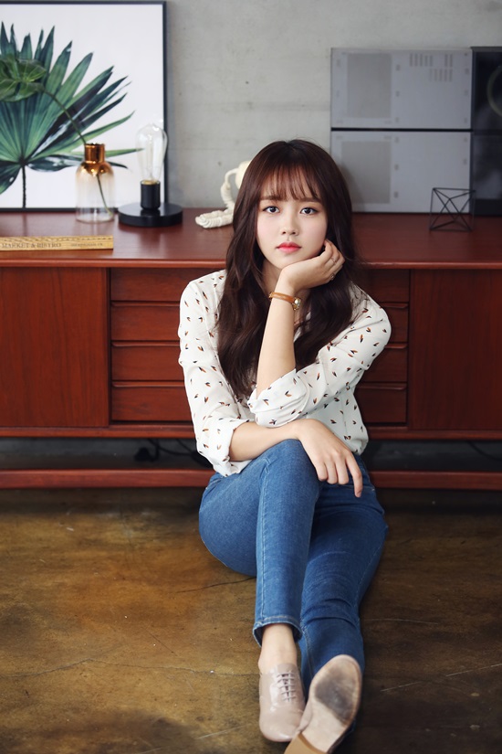 별 일 없으면 스물여덟도 행복할 것 같아요. 김소현은 현재도 행복하고, 미래에도 행복할 것 같다고 했다. /싸이더스HQ 제공