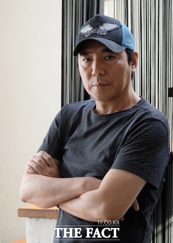 밀정으로 돌아온 김지운 감독. 김지운 감독은 개봉을 앞둔 감독의 심정에 대해 출산을 끝낸 엄마와 아빠의 마음이라고 표현했다. /임세준 인턴기자