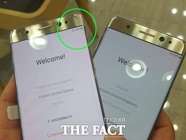갤럭시노트7 신제품은 이전 제품과 구별하기 위해 배터리 충전 표시를 검은색에서 연두색으로 교체했다. 그 외에는 외관상 달라진 바가 전혀 없다는 것이 SK텔레콤 관계자의 설명이다. /가로수길=권오철 기자