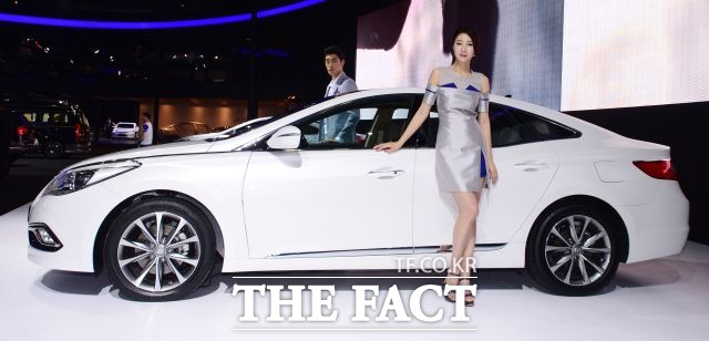 국내 최대 쇼핑·문화 행사인 코리아 세일 페스타에 참여하는 현대자동차는 준대형 세단 그랜저를 최대 388만 원 할인 판매한다. /더팩트 DB