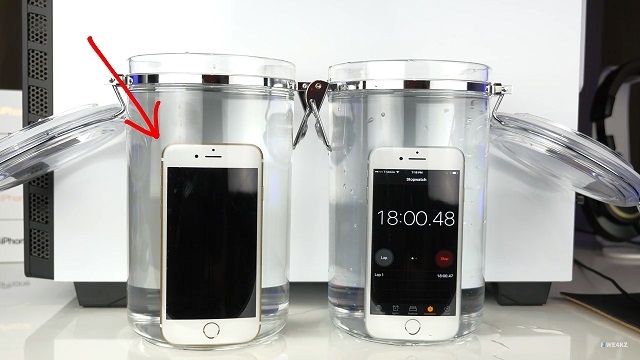 동영상 채널 유튜브에 애플의 아이폰7과 아이폰6S의 방수 성능을 비교하는 영상이 공개돼 관심이 쏠리고 있다. /유튜브 캡처