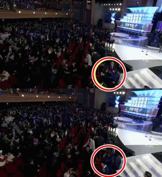 김혜수 유해진 재회. 김혜수와 유해진은 2011 청룡영화상에서 재회해 포옹했다. /청룡영화상 중계 방송 캡처