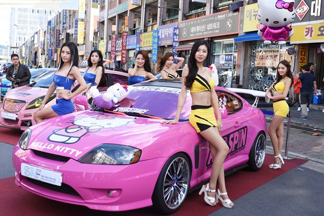 서울자동차페스티벌은 자동차 애프터마켓의 메카답게 중고차 경매 및 자동차 제품할인 행사 등 다양한 이벤트로 진행됐다. /진영석 객원기자