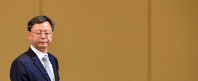 우병우, 최순실 사과문서 거취 빠진 까닭. 우병우 청와대 민정수석이 박근혜 대통령의 대국민 사과문을 직접 작성했다고 27일 TV조선이 보도했다./서울신문 제공