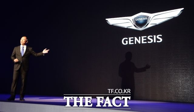 지난해 11월 인간 중심의 진보라는 브랜드 방향성을 바탕으로 첫발을 내디딘 제네시스는 올해 1월부터 9월까지 국내 고급차 시장에서 46.6%의 점유율을 기록, 고급차 시장 확대의 선봉장으로 자리매김하고 있다. /더팩트 DB