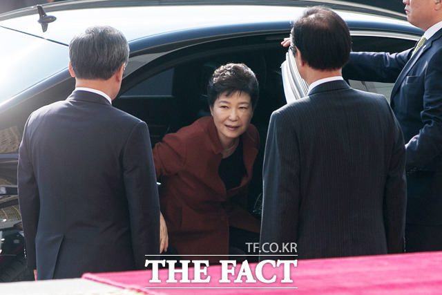 국회에 도착한 박근혜 대통령