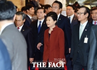 [TF포토] 정세균 국회의장과 회동 위해 국회 찾은 박근혜 대통령