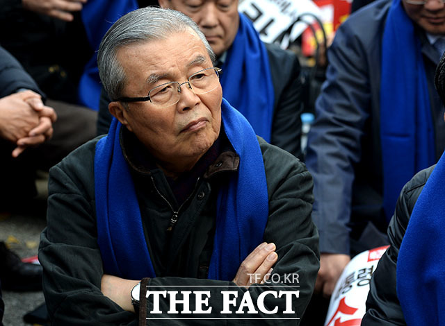 김종인 전 더불어민주당 비상대책위원장